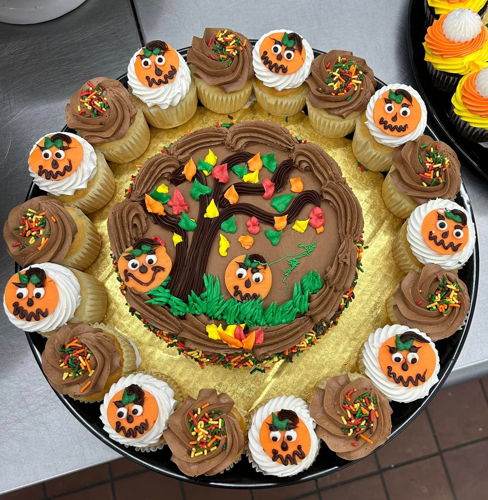 Halloween Cake and Cupcake Combo